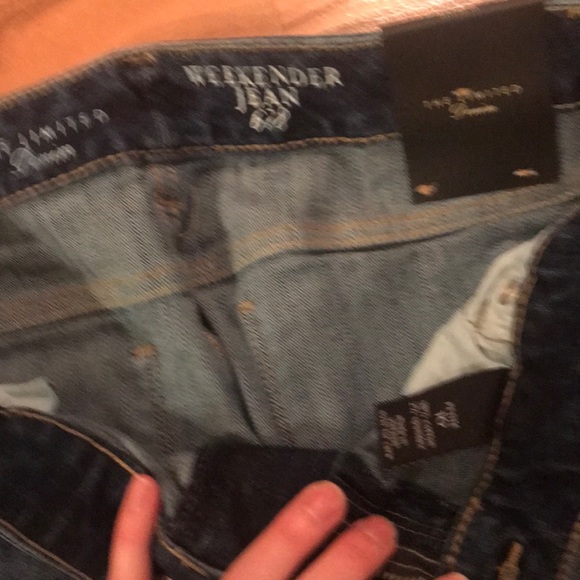 The Limited NWT “Weekender Jean” - Picture 4 of 5